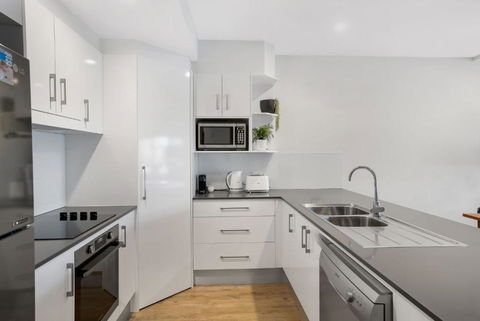 Aqua On Fletcher Street - Hotel Gold Coast 4