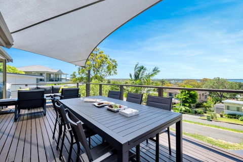 Aquavista Beach, Lake, Sun, And Sand - Hotel Gold Coast 0