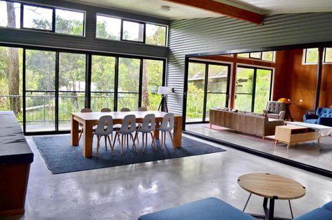 Aranakie- 7 Grey Street Arakoon - Full Linen Provided - Hotel Gold Coast 1