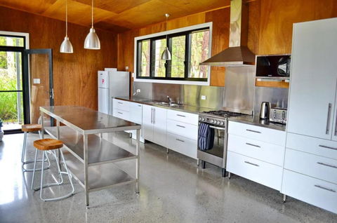 Aranakie- 7 Grey Street Arakoon - Full Linen Provided - Hotel Gold Coast 3