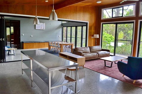 Aranakie- 7 Grey Street Arakoon - Full Linen Provided - Hotel Gold Coast 0