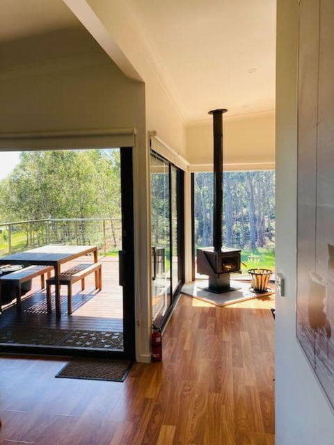 Architecturally Designed Rural Retreat - Hotel Gold Coast 2