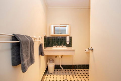 Ardrossan Hotel Motel - Hotel Gold Coast 4
