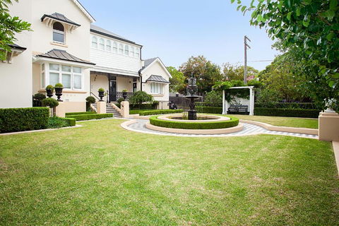 Art Deco Designer Studio In Lewisham - Hotel Gold Coast 4