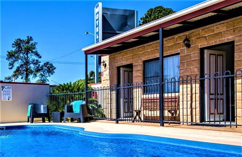 Ascot Lodge Motor Inn - Hotel Gold Coast 1