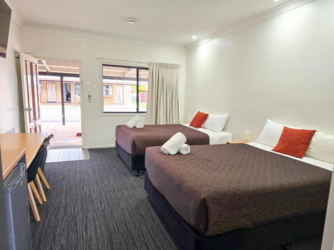 Ascot Lodge Motor Inn - Hotel Gold Coast 4