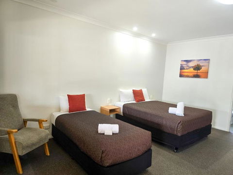 Ascot Lodge Motor Inn - Hotel Gold Coast 3