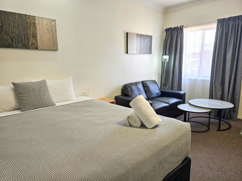 Ascot Lodge Motor Inn - Hotel Gold Coast 0