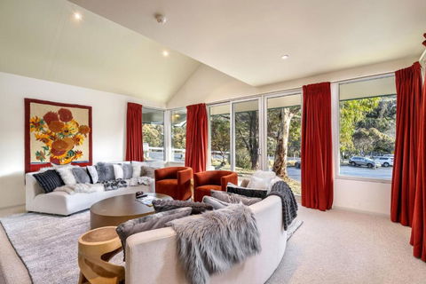 Aspect 5 Chalet A Stones Throw From All Thredbo Has To Offer - Hotel Gold Coast 2