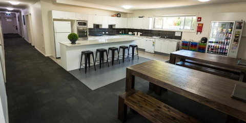 Aspire Newcastle - Hotel Gold Coast 4