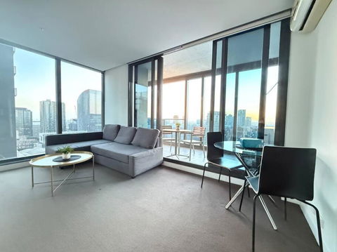Astonishing 2B2B UpperWestSide Residence Opposite Southern Cross Station - Hotel Gold Coast 0