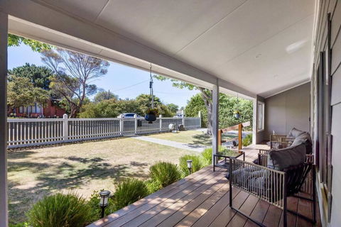 At Lila Rose Rye - Walk To Beach And Shops. - Hotel Gold Coast 4