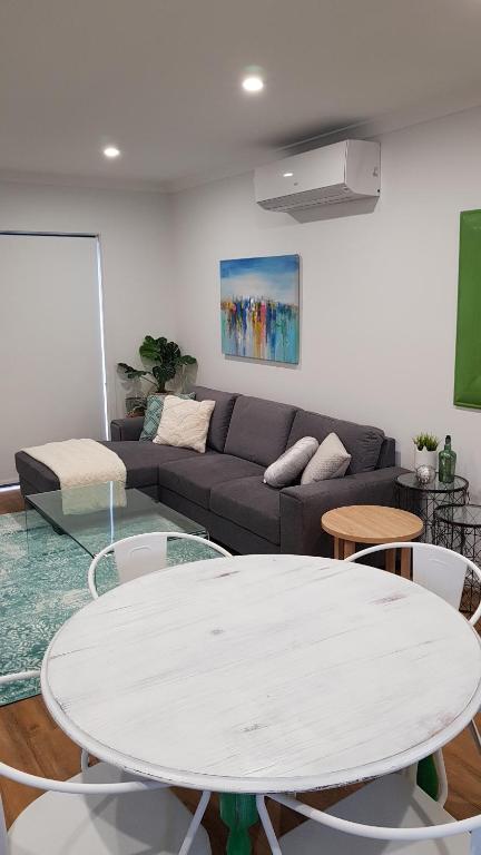 At Home Apartments - Hotel Gold Coast 4