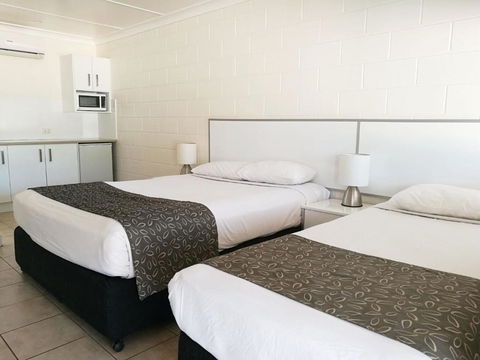 Augathella Motel & Caravan Park - Hotel Gold Coast 0