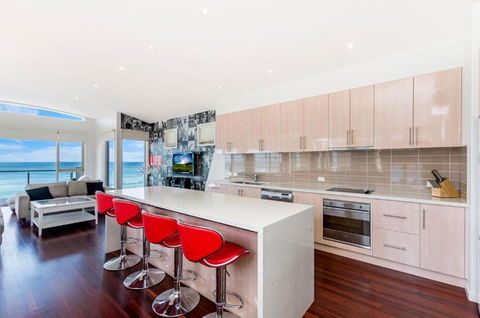 Auldys - Hotel Gold Coast 4