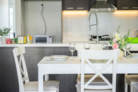 Austral Warm 4br House With Parking&WiFi - Hotel Gold Coast 2