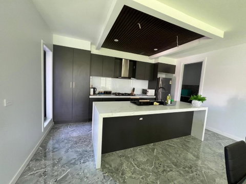 Avenue - Hotel Gold Coast 4