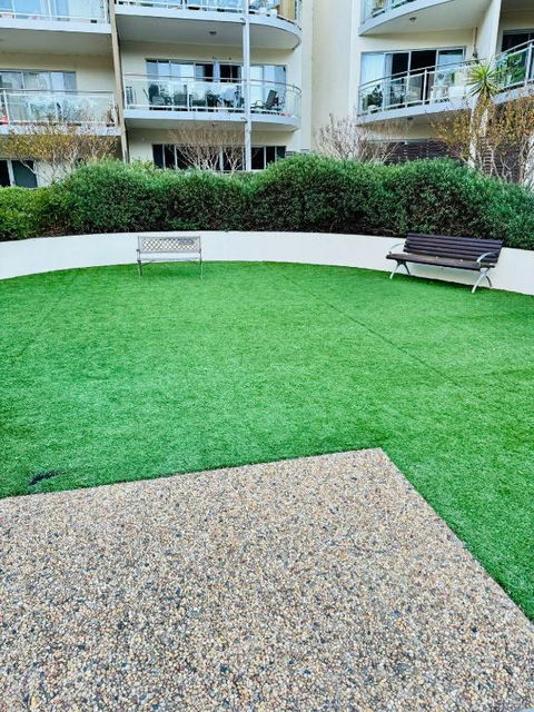 Aztec Accomodation Belconnnen - Hotel Gold Coast 2