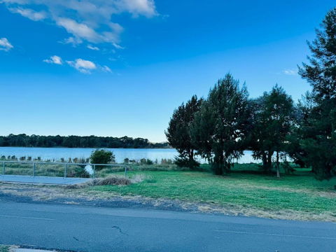 Aztec Accomodation Belconnnen - Hotel Gold Coast 3