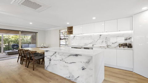 Azure - Hotel Gold Coast 2