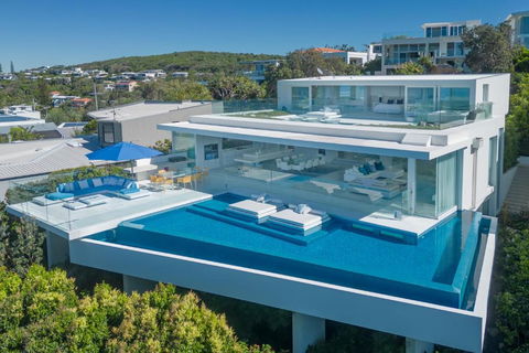 Azure - Hotel Gold Coast 1