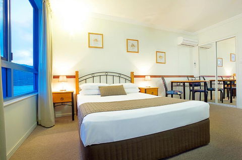 At Whitsunday Vista Holiday Apartments - Hotel Gold Coast 4