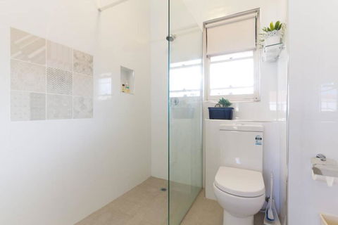 B7 Crawley Apartment 1 BRM & Sleepout Near UWA - Hotel Gold Coast 1