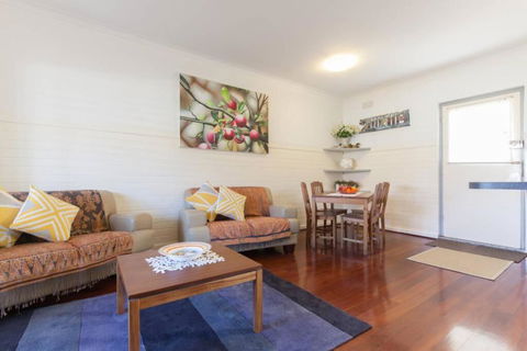 B7 Crawley Apartment 1 BRM & Sleepout Near UWA - Hotel Gold Coast 4