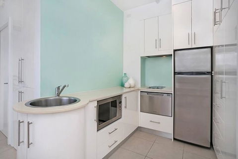 BADEN - Absolute Water Front Sydney Harbour Studio - Hotel Gold Coast 2