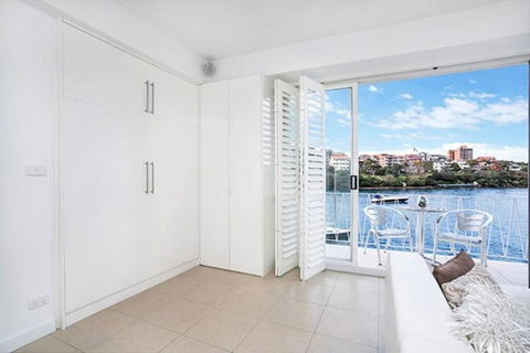 BADEN - Absolute Water Front Sydney Harbour Studio - Hotel Gold Coast 4
