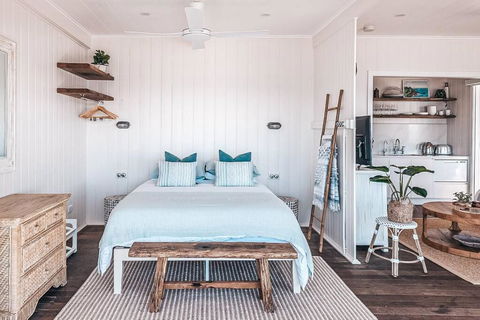 BAY PROPERTIES . Beach House Studio - Hotel Gold Coast 4