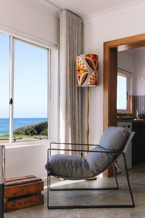 BAY PROPERTIES . Ocean Sounds - Hotel Gold Coast 0
