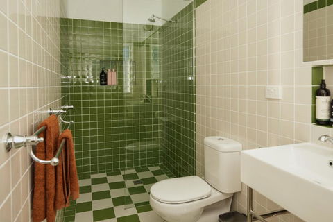 BAY PROPERTIES . The Sailor Shack - Hotel Gold Coast 4