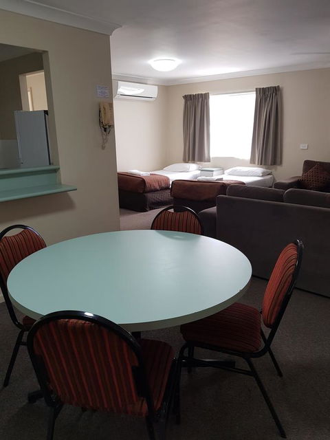 Southport Motel & Apartments - Hotel Gold Coast 10