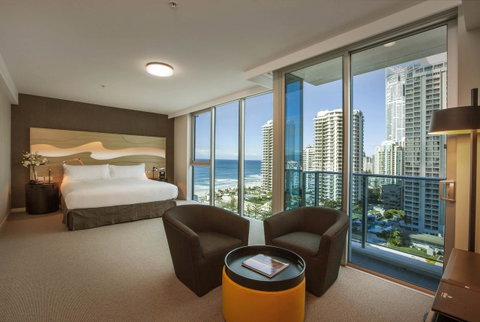 Hilton Surfers Paradise Hotel & Residences - Hotel Gold Coast 6