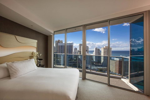 Hilton Surfers Paradise Hotel & Residences - Hotel Gold Coast 11