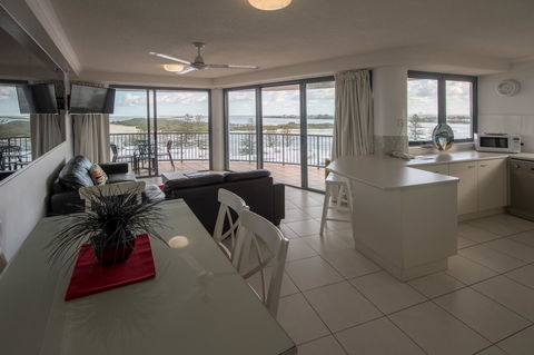 Centrepoint Apartments Caloundra - Hotel Gold Coast 12