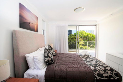 Trilogy Surfers Paradise - Hotel Gold Coast 30