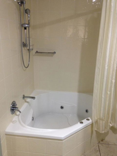 Eastgate On The Range Motel - Hotel Gold Coast 32