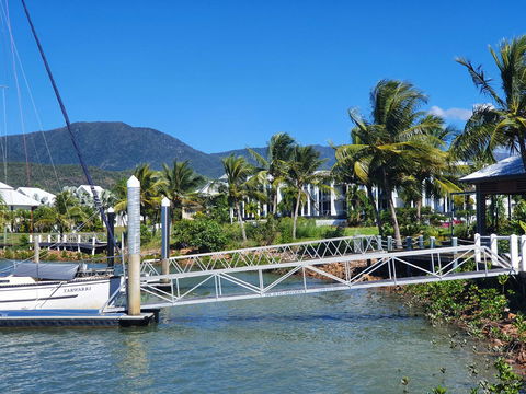 Hinchinbrook Holiday Apartments - Hotel Gold Coast 32