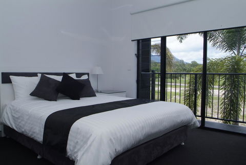 Hinchinbrook Holiday Apartments - Hotel Gold Coast 41