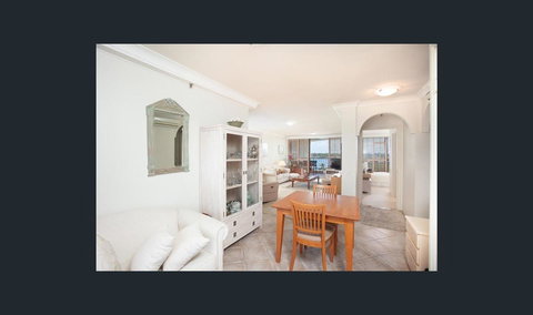 Spectrum Holiday Apartments - Hotel Gold Coast 8