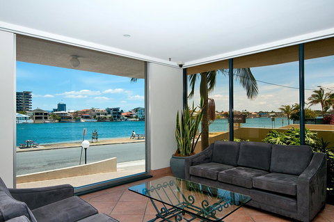 Spectrum Holiday Apartments - Hotel Gold Coast 19