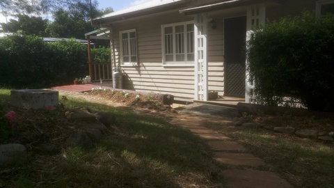 Boonah Cottage - Hotel Gold Coast 5