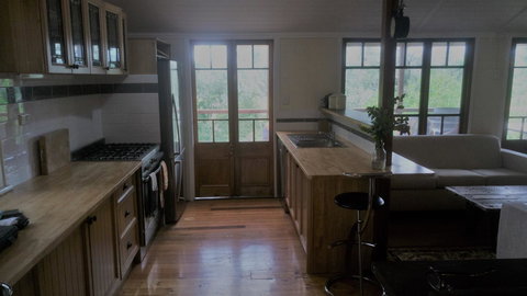 Boonah Cottage - Hotel Gold Coast 8