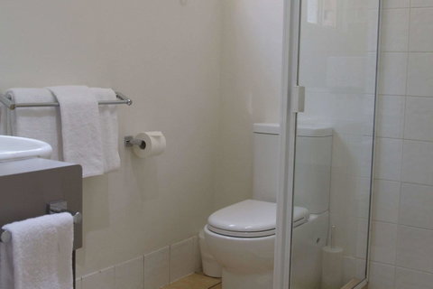 Midlander Motor Inn - Hotel Gold Coast 7