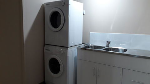 Private Apartment With Scenic Gardens - Hotel Gold Coast 16