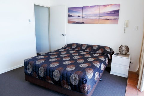 Crystal Beachfront Apartments - Hotel Gold Coast 30