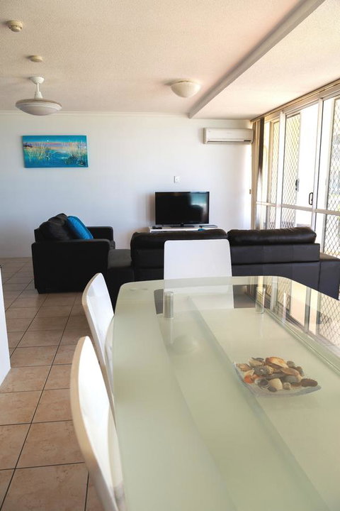 Crystal Beachfront Apartments - Hotel Gold Coast 35