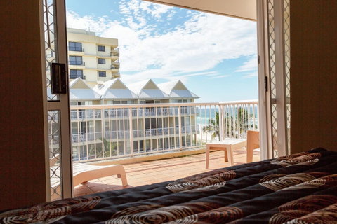 Crystal Beachfront Apartments - Hotel Gold Coast 44